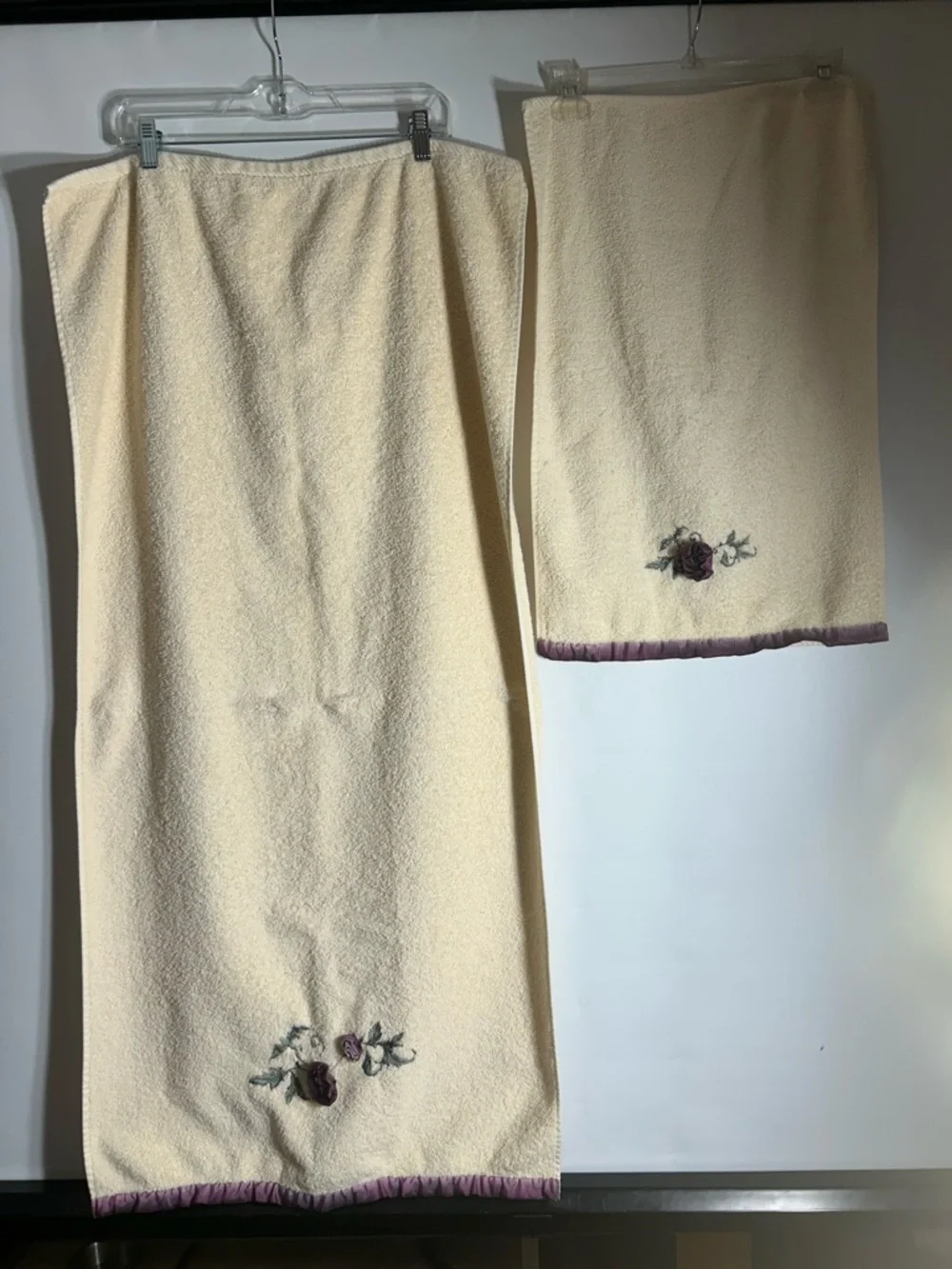 VOHANN DIV.OF DONISA INC. 100% COTTON MADE IN INDIA BATH TOWEL & HAND TOWEL